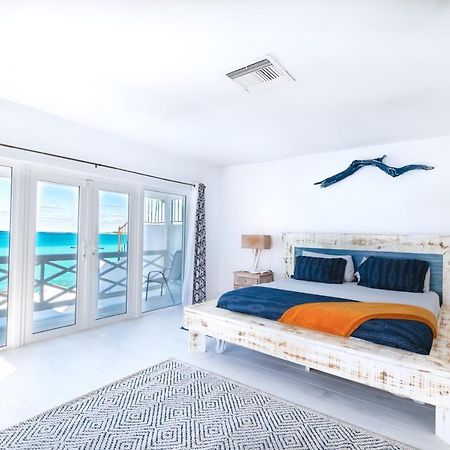 Caprice 9 - Oceanfront Villa - Gated Community With Pool Nassau Bagian luar foto