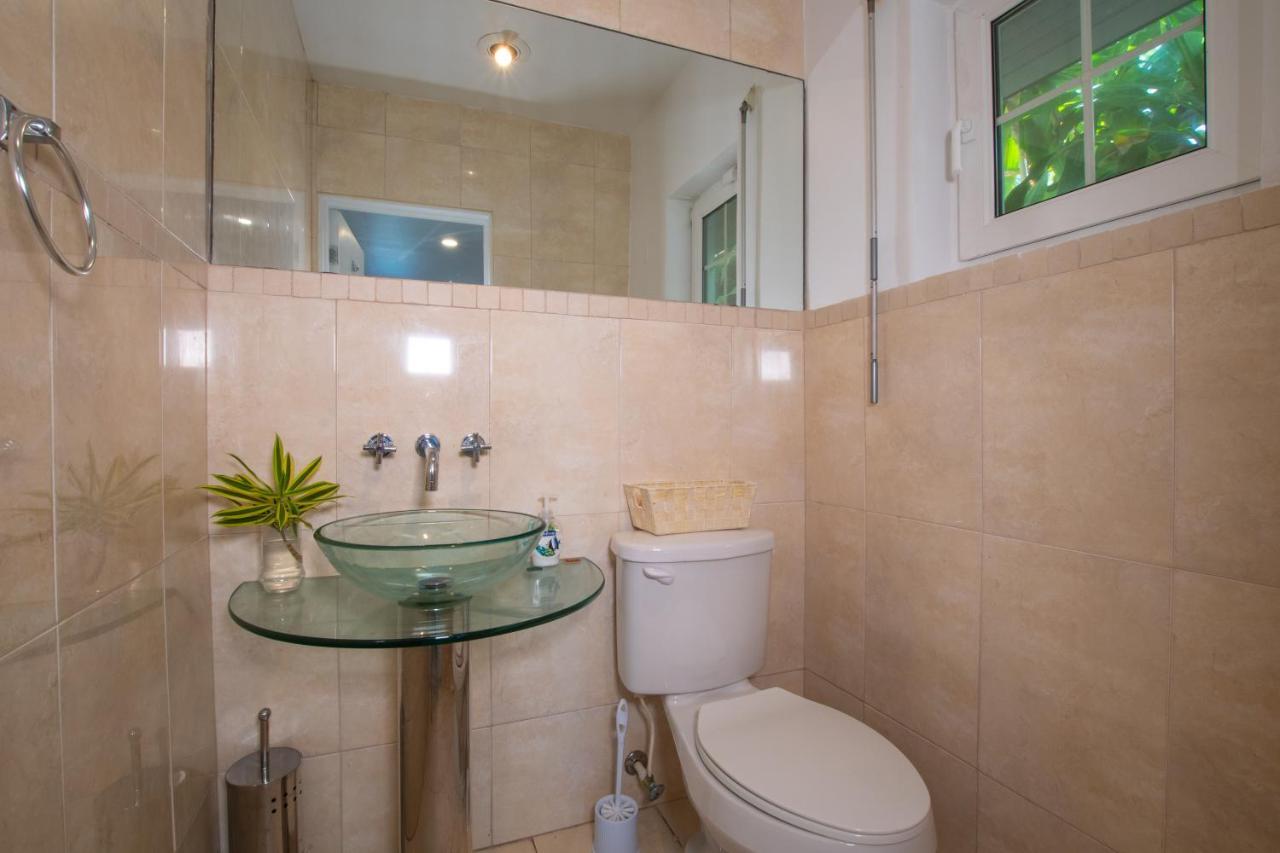 Caprice 9 - Oceanfront Villa - Gated Community With Pool Nassau Bagian luar foto